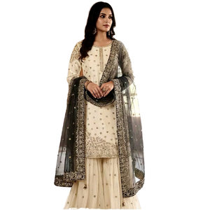 เสื้อลูกไม้ซีทรูทรงเข้ารูป กระโปรงครึ่งตัว ชุดเซ็กซี่ 2 ชิ้นสำหรับผู้หญิง ชุดลำลองสีพื้นเรียบง่ายสำหรับฤดูร้อน เหมาะสำหรับแฟชั่น - Product Image 1