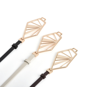 Cinturón de cuero para <span class=keywords><strong>mujer</strong></span> con hebilla de metal geométrica en forma de abanico Correa de cintura minimalista de moda para traje de vestir - Product Image 6