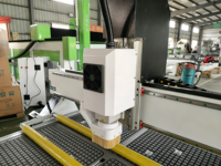 Routeur CNC 3D multifonction robuste 4*8ft 1325 2040 pour le bois, l'acrylique et l'aluminium, avec aspiration, prix compétitif