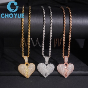 Pendentif Cœur Brisé en Moissanite CHOYUE Plaqué Or 18K Bijoux Hip-Hop Unisexe - Product Image 5