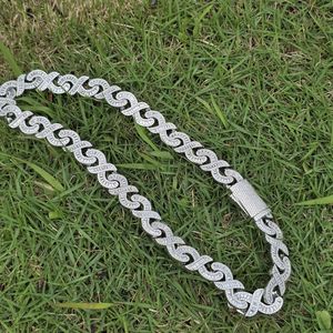 Collar Cubano de Lujo con Cadena de Eslabones de Plata Chapada en Rodio/Oro y Moissanita Premium, Estilo Hip Hop, Joyería de Moda Urbana - Product Image 3