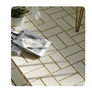 กระเบื้องพื้นระเบียงแบบประกบกัน ขนาด 30x30 ซม. รุ่นใหม่ สำหรับสวน ทำจากวัสดุคอมโพสิต ป้องกันการลื่น ดีไซน์คลิ๊กล็อค หนา 20 มม. ผลิตจาก PP ทนทาน - Product Image 4