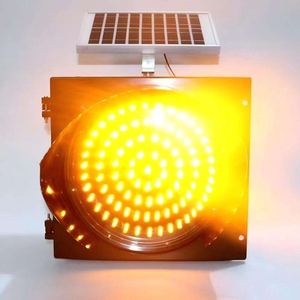 Luz de Baliza Intermitente Amarilla LED Solar Recargable, Luz de Seguridad Vial para Control de Tráfico en Exteriores - Product Image 1