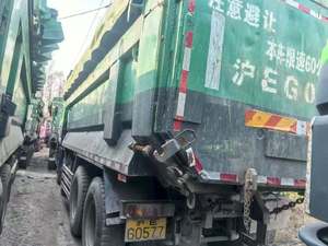 Camión Volquete Usado HOWO 8*4 Precio Económico Excelente Rendimiento Camión Volquete Usado HOWO en Venta - Product Image 5