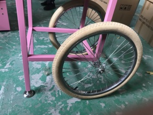 Nouvelle Machine à barbe à papa électrique commerciale/fabricant de barbe à papa de fleur rose avec chariot - Product Image 4