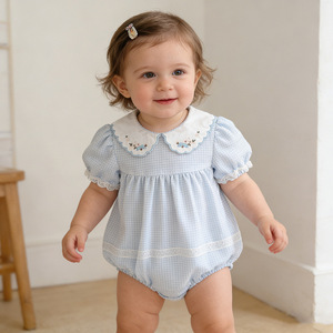 Tutina estiva blu per bambina, ricamata, con colletto Peter Pan, maniche a sbuffo, finiture in pizzo, tutina in cotone, <span class=keywords><strong>body</strong></span> per neonati 0-24 mesi, vestiti per bambini - Product Image 1