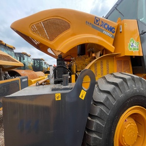 Rouleau vibratoire à tambour unique XS203J avec moteur et pompe, moteur diesel 7,5 kW pour la construction routière - Product Image 2