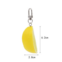 Vente en gros PVC fruits tranche porte-clés citron orange fraise simulé pour bricolage fille caoutchouc porte-clés