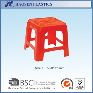 Tabouret/chaise carré <span class=keywords><strong>en</strong></span> plastique <span class=keywords><strong>en</strong></span> gros, polyvalent pour <span class=keywords><strong>la</strong></span> salle à manger, les salles d'attente et les patios extérieurs, résistant aux UV - Product Image 3