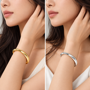Bracelet manchette ouverte sculptural, en acier inoxydable, options de couleurs or et argent, option plaqué or 14 carats sous vide - Product Image 5
