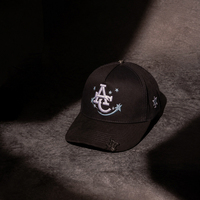 Nueva Gorra Snapback de Calidad con Logotipo Bordado en 3D Negro, Logotipo Personalizado con Pedrería, Gorra Streetwear con Corona