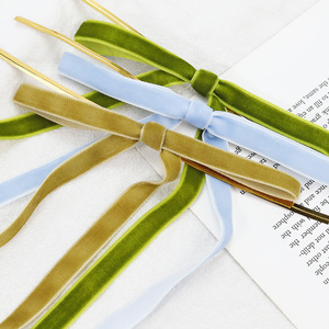 Personnalisé 0.4 pouces col de bouteille de vin décoratif pré-cravate velours <span class=keywords><strong>ruban</strong></span> arc personnalisé arbre de <span class=keywords><strong>noël</strong></span> utiliser velours <span class=keywords><strong>ruban</strong></span> arc - Product Image 6