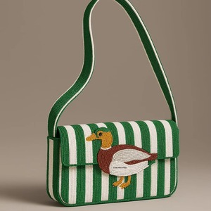Bolso de mano de moda hecho a mano con cuentas y bordado de cuentas pequeñas para atuendos modernos y tradicionales, disponible para la venta. - Product Image 1