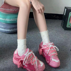 Zapatillas de Skate Personalizadas para Mujer, Color Rosa, para Todas las Temporadas, con Parte Superior de EVA Suave y Amortiguada, Diseño Moderno, Efecto de Aumento de Altura, Antideslizantes - Product Image 3