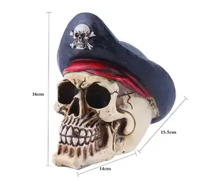 CREATIVE CUSTOM RESIN PIRATE IN A BLACK HAT SKULL TABLE TASK ORNAMENT HOME DECORATION HALLOWEEN DAY PERSONALIZED SOUVENIR GIFT