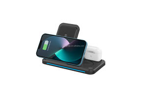Vente en gros 2025 Modèle de haute qualité 3-en-<span class=keywords><strong>1</strong></span> PD 3.0 Fonction 15W Station de charge sans fil pliable Smartphones <span class=keywords><strong>Chargeur</strong></span> 3-en-<span class=keywords><strong>1</strong></span> - Product Image 5