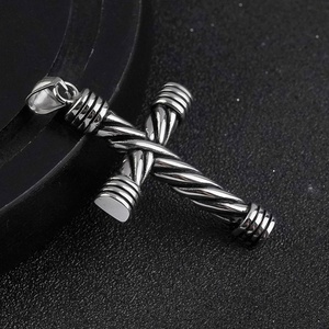 Collares con Colgantes de Cruz Vintage para Hombre y Mujer, Joyería Religiosa de Acero Inoxidable que Nunca se Desvanece - Product Image 2