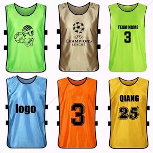 Custom Polyester Voetbal Sport Training Slabbetjes Ademend Voetbalvest Voetbal Training Vest Goedkope Voetbal Slabbetjes - Product Image 1