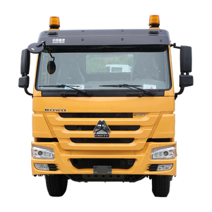 Camion tracteur <span class=keywords><strong>SINOTRUK</strong></span> <span class=keywords><strong>Howo</strong></span> A7 420 Hp 8x4 Cargo Truck Prime Mover Tracteur Truck - Product Image 2