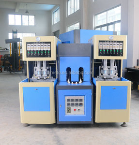 Máquina semiautomática para hacer botellas de plástico, máquina para hacer botellas de agua mineral pet de 550ml, 2 cavidades, con <span class=keywords><strong>certificado</strong></span> CE - Product Image 6