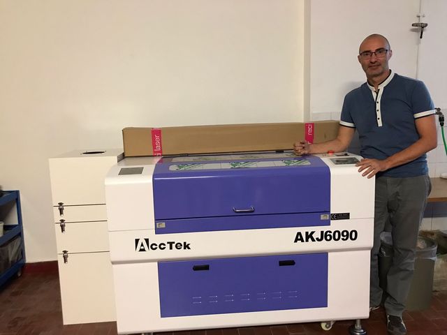 China Cnc 9060 CO2 Laser Cutting Machine 60W 80W 100W Laser Engraver for Paper Acrylic Wood