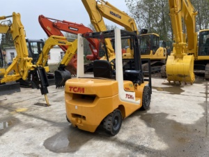 TCM FD30 3 tonnes Chariot élévateur diesel Japon Original Bonne performance Prix bas à vendre - Product Image 2