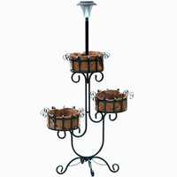 Support de plante solaire à 3 niveaux avec paniers en fibre de coco, cadre en fer recourbé, revêtement en poudre, décoration quotidienne pour jardin, patio, cour