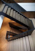 Intérieur moderne Escaliers droits Guangzhou Modèle complet en métal et fer forgé Matériau de la pièce en aluminium