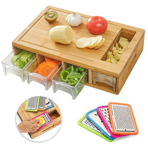Fournitures de cuisine en gros, blocs à découper, ensemble de 4 supports de passoire à légumes, <span class=keywords><strong>planche</strong></span> à découper en bambou avec récipients - Product Image 1