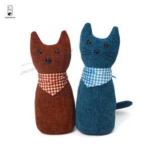 Butoir de <span class=keywords><strong>porte</strong></span> lesté pour <span class=keywords><strong>chat</strong></span> de 0,75 kg - Bloqueur de <span class=keywords><strong>porte</strong></span> en chenille douce avec écharpe à carreaux - Décoration personnalisée pour la maison - Product Image 5