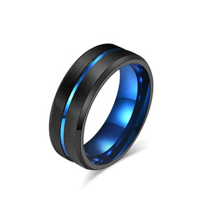 Offre spéciale Bague en tungstène pour hommes de 8mm Vente en gros Bagues en carbure de tungstène étanches en or 18 carats poli plaqué pour hommes - Product Image 3