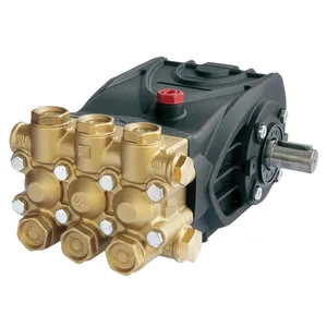 Bomba de Pistón de Alta Presión Interpump WS 202 para Lavado de Autos y Limpieza Industrial - Product Image 1