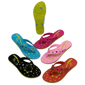 Chanclas abiertas de PVC con estampado de flecha de corazón multicolor con estilo para mujer verano/primavera ecológico cómodo para la playa diaria - Product Image 4