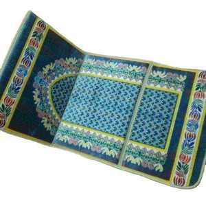 Tapis de prière en polyester Sejadah <span class=keywords><strong>Sandar</strong></span> islamique antidérapant de haute qualité avec dossier cadeau de l'Aïd pour les musulmans prix compétitif - Product Image 1
