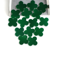 Vente en gros de trèfle à quatre feuilles de Dubaï Pierre précieuse Agate naturelle Agate verte Pierre nue Trèfle à quatre feuilles vert Collier de trèfle à trois feuilles