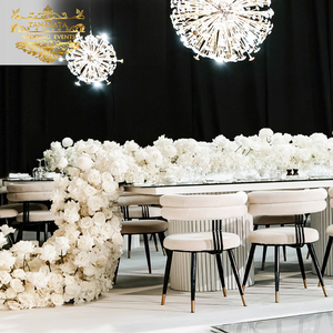 Silla Vip usada venta patas de metal negro fiesta banquete para boda - Product Image 3