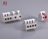 Connecteur à poussoir pour circuits imprimés KREALUX BELEKS 450 volts 10 ampères 0,5-2,55 mm² 16-20 AWG avec boîtier PA66 pour pilotes LED