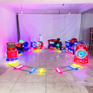 Train électrique compact et élégant pour enfants, idéal pour les parcs d'attractions, avec rails – Mini train jouet pour enfants - Product Image 4