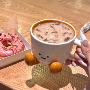 Taza <span class=keywords><strong>Kawaii</strong></span> 2025 <span class=keywords><strong>de</strong></span> Cerámica, Taza <span class=keywords><strong>de</strong></span> Café <span class=keywords><strong>de</strong></span> Porcelana Fina, <span class=keywords><strong>Dispensador</strong></span> <span class=keywords><strong>de</strong></span> <span class=keywords><strong>Agua</strong></span> Bonito, Accesorios <span class=keywords><strong>de</strong></span> Cocina, Decoración del Hogar, Regalos <span class=keywords><strong>de</strong></span> Navidad - Product Image 5