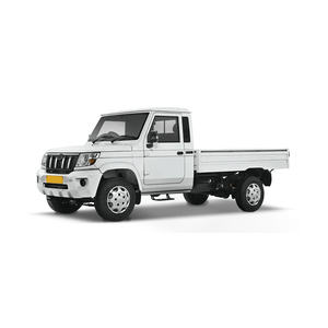 Pick-up tout-terrain de luxe conçu pour les voyages en plein air élégants, conduite fluide, cabine spacieuse et moteur haute performance pour les longs trajets - Product Image 1
