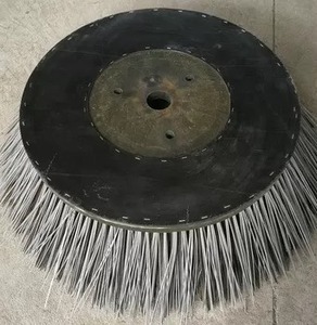 Brosse latérale de balayeuse <span class=keywords><strong>Dulevo</strong></span> 5000 de haute qualité, en PP et fil d'acier mélangé, pour gouttières - Product Image 5