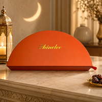 Op maat gemaakte luxe Ramadan dadels geschenkdoos halvemaanvormige Eid Mubarak gedroogd fruit verpakkingsdoos aangepaste logo groothandel voedsel geschenkverpakking