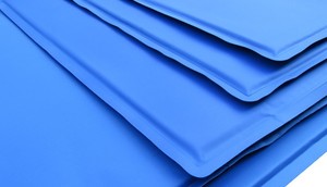 Hot Selling Pet Dog Non-slip <strong>Mat</strong> Pad Pet Ice <strong>Cool</strong> <strong>Mat</strong> - Product Image 5