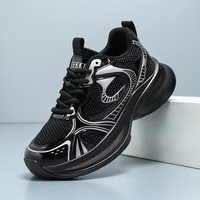 Chaussures de course respirantes en maille à semelle épaisse pour l'été, chaussures de sport polyvalentes et tendance pour hommes, chaussures décontractées