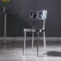 Table de salle à manger carrée en acier inoxydable au design européen moderne, durable et écologique, idéale pour les hôtels et les cafés
