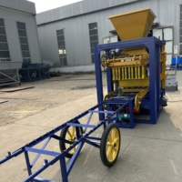 Machine à fabriquer des briques en béton durable QT4-24 pour la production de blocs