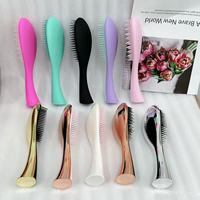 Brosse Démêlante Compacte et Amortie en Plastique à Bas Prix pour Cheveux Bouclés