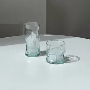 Lelyi ins复古浅蓝色玻璃杯创意不规则麻花玻璃杯酒杯