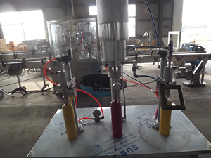 Remplisseuse de bouteilles de <span class=keywords><strong>propane</strong></span> semi-automatique Chargeur de bouteilles <span class=keywords><strong>GPL</strong></span>/MAPP Remplisseuse de bouteilles de gaz industrielle - Product Image 5
