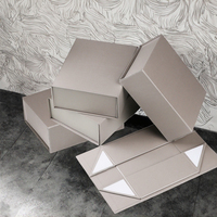 Boîtes en carton rigide de luxe personnalisées avec gaufrage, doublées d'éponge, fermeture magnétique, recyclables, réutilisables, boîtes cadeaux, cosmétiques